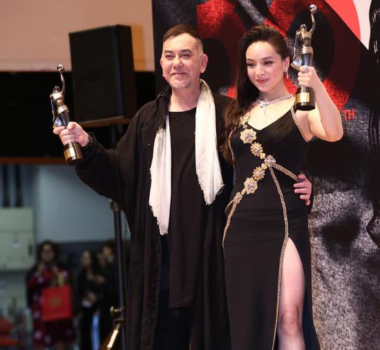 影后曾美慧孜：最想和梁朝伟合作 很欣赏张国荣